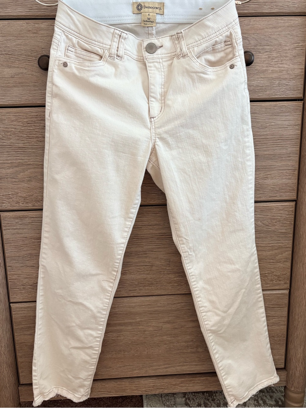 Democracy Cream Ankle Skinny Jeans